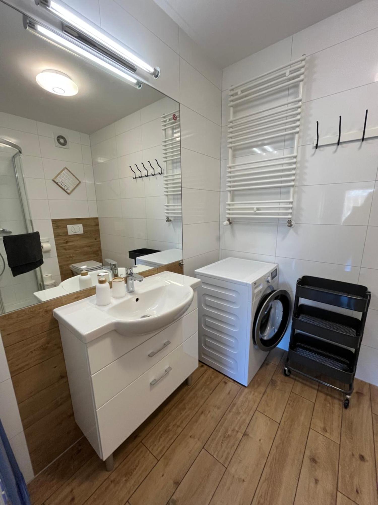 Apartament Polanki Z Basenem Blisko Plazy Apartment Kolobrzeg Ngoại thất bức ảnh
